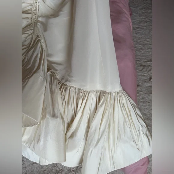 Rosie Assoulin Whoopsy Daisy Wedding Dress Ruffle Skirt Silk Faille - Picture 6 of 12